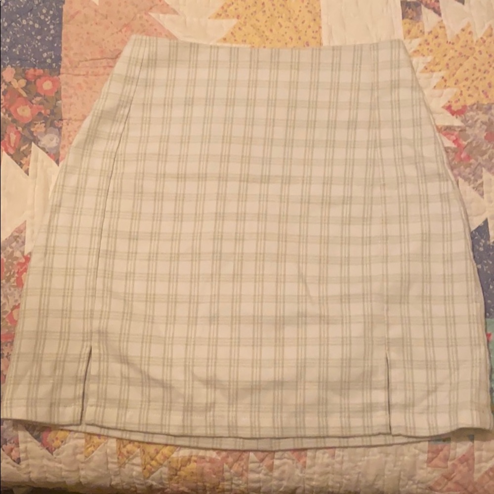 Brandy Melville plaid skirt